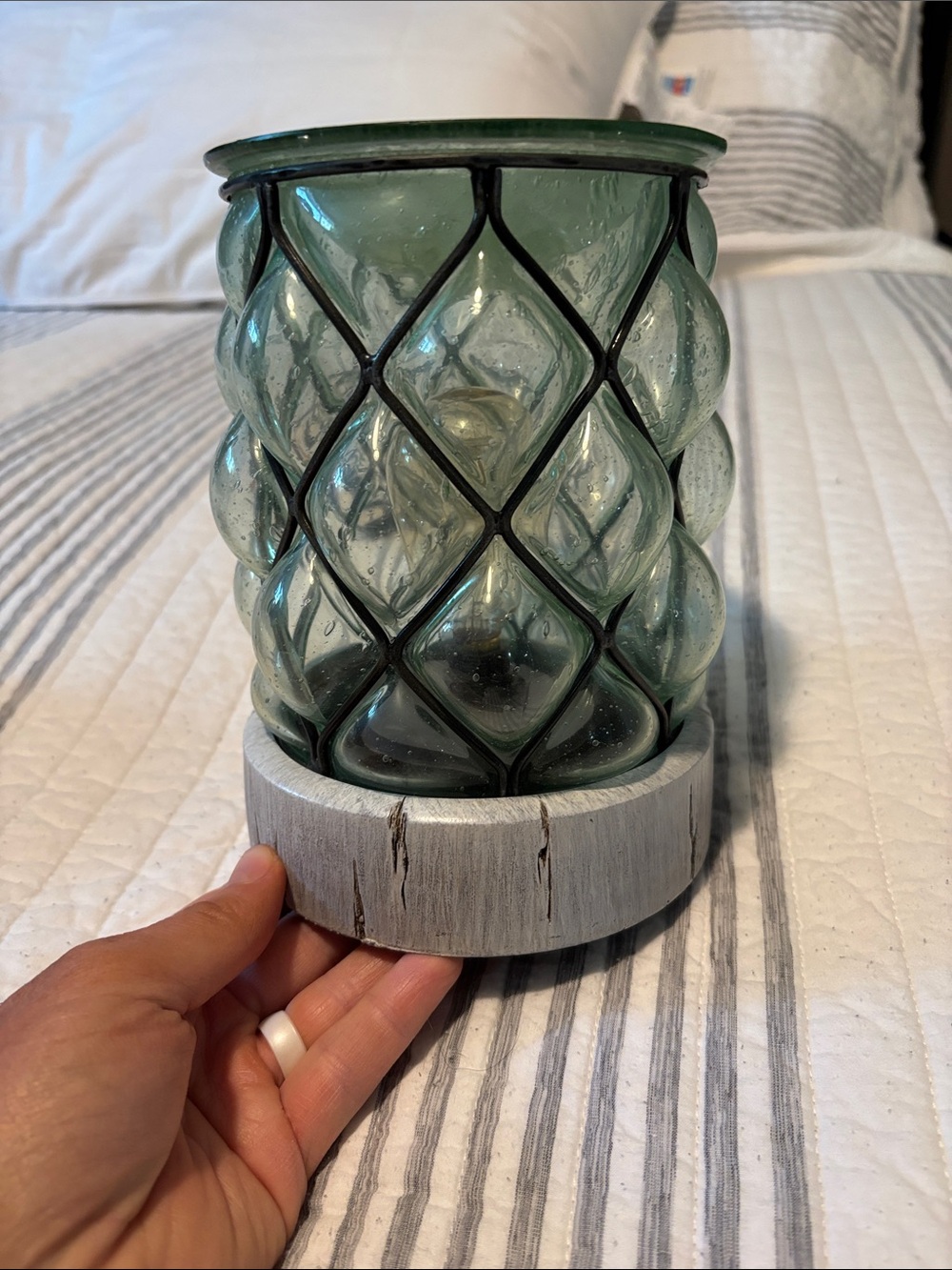 Scentsy Green Bubble Glass Lantern with Dark Wire Lattice